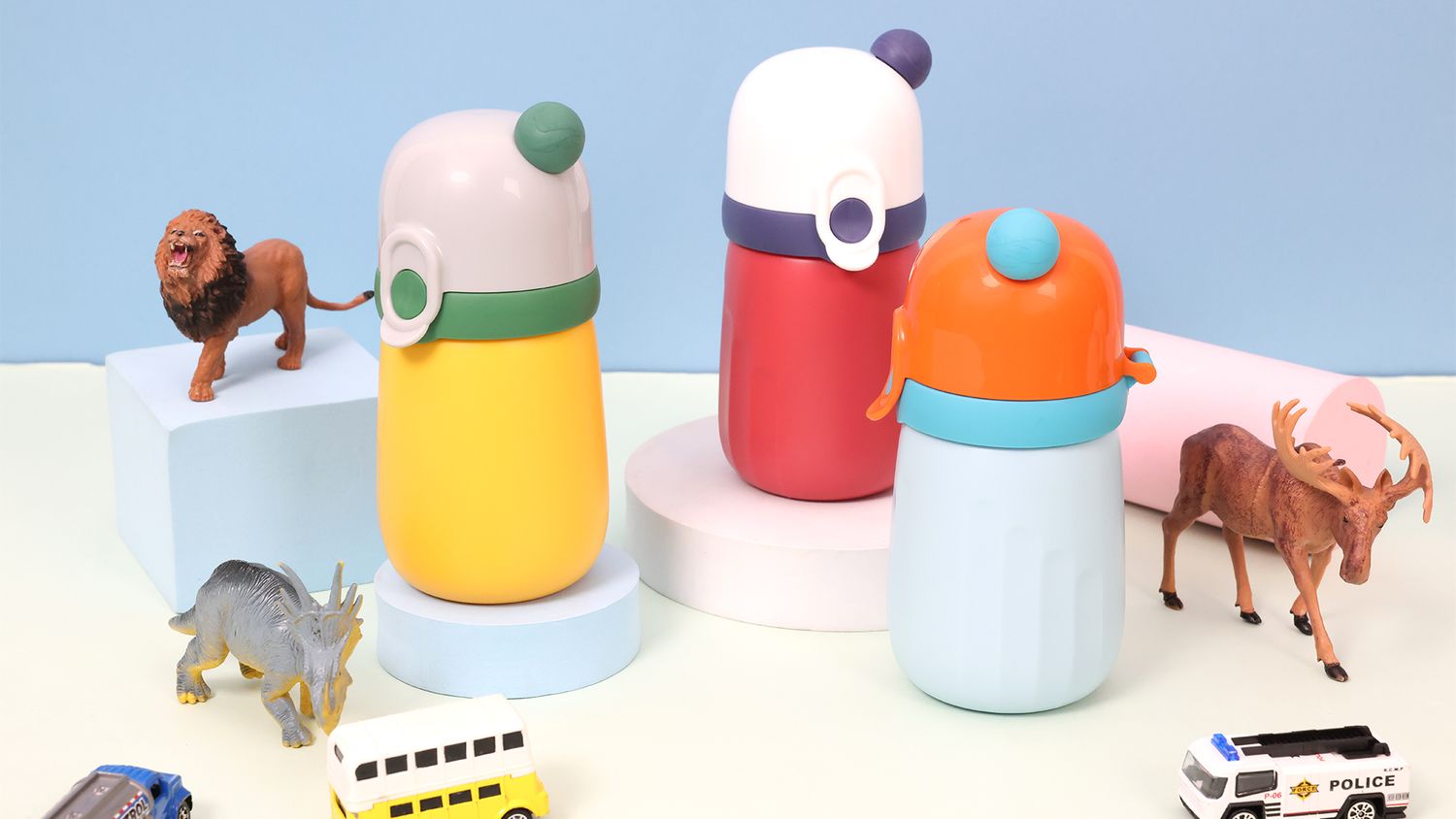 ONEDONE kids pee cups safari toys